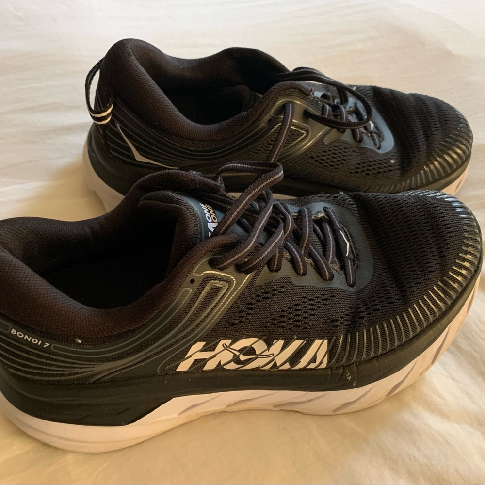 Hoka One black and white sz 8